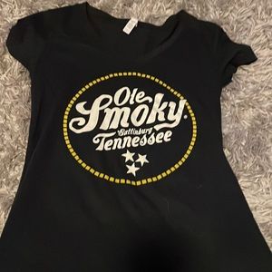 4/$20 Ole Smoky promo tee size large